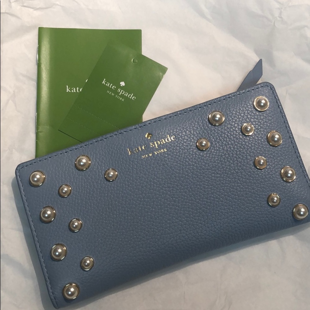 ✨NWT✨ Kate Spade ♠️ Pearl Wallet